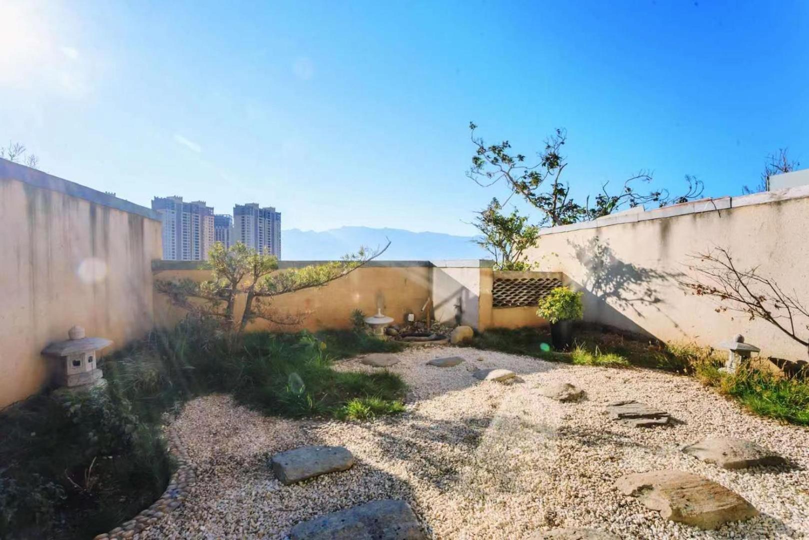 Dali Listening Sea View Villa大理听城海景别墅 מראה חיצוני תמונה