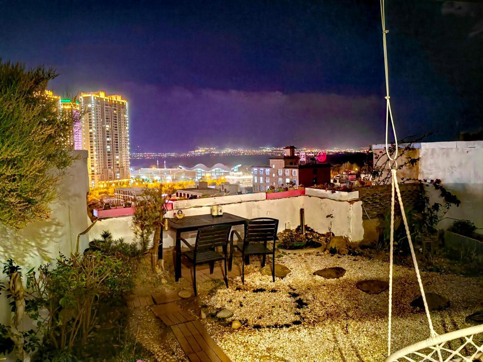 Dali Listening Sea View Villa大理听城海景别墅 מראה חיצוני תמונה